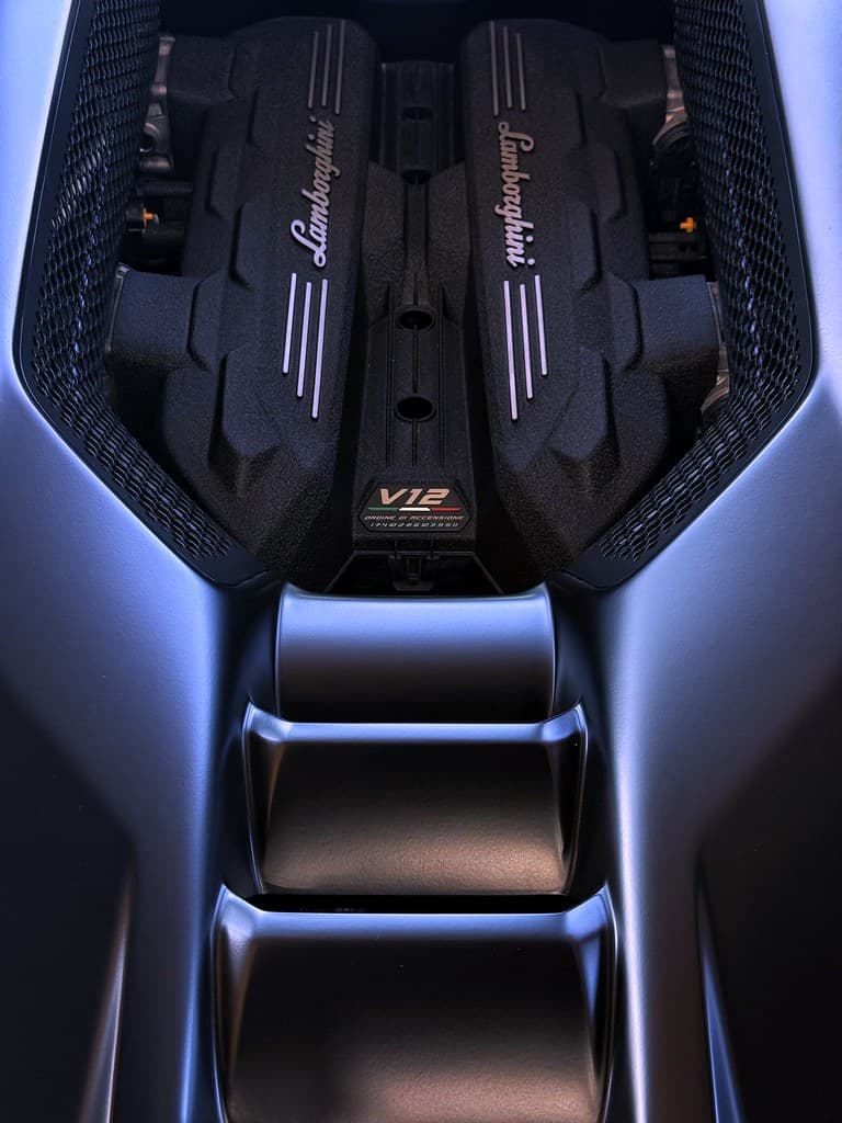 A photo of the enginer of a Lamborghini